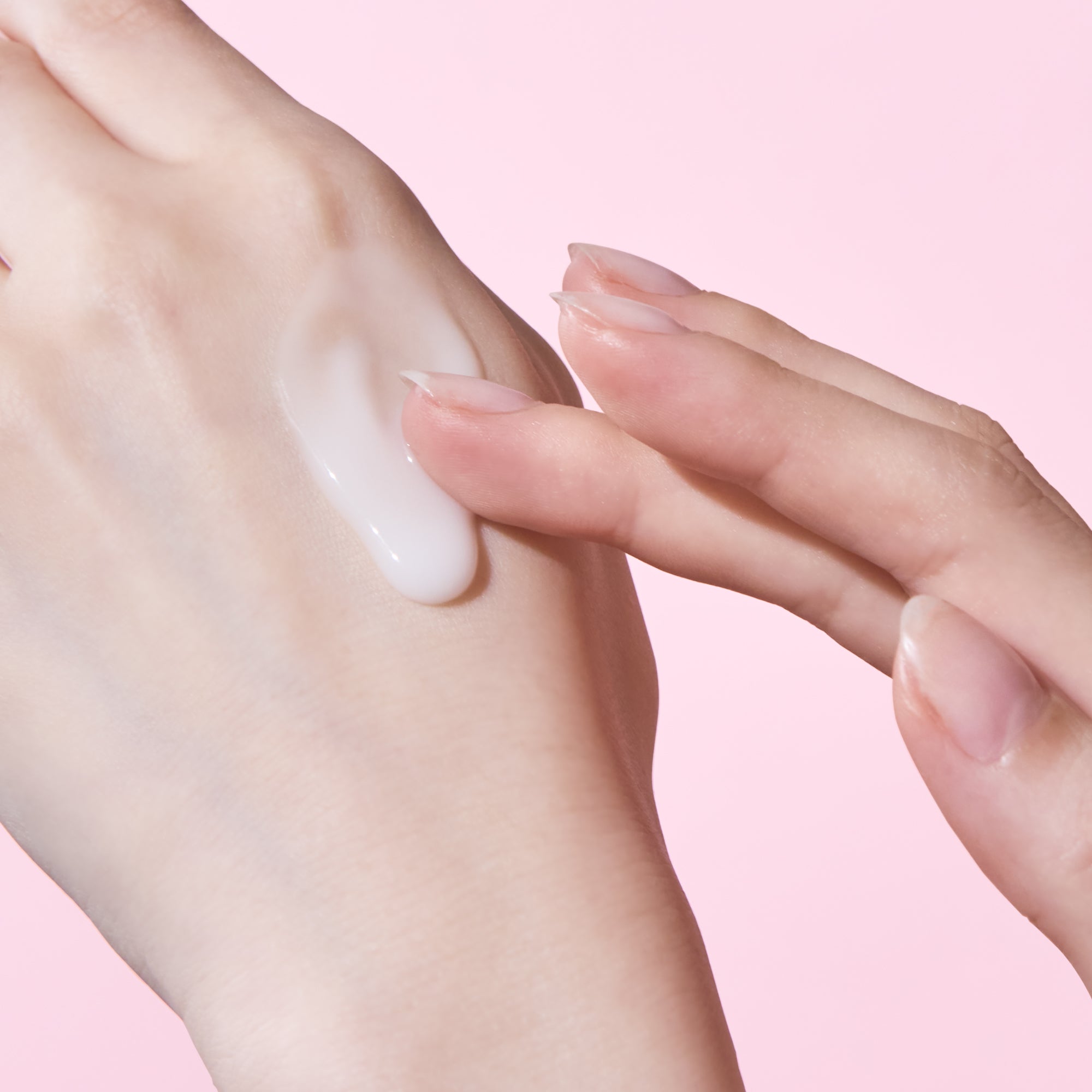 FACE & BODY MILK
